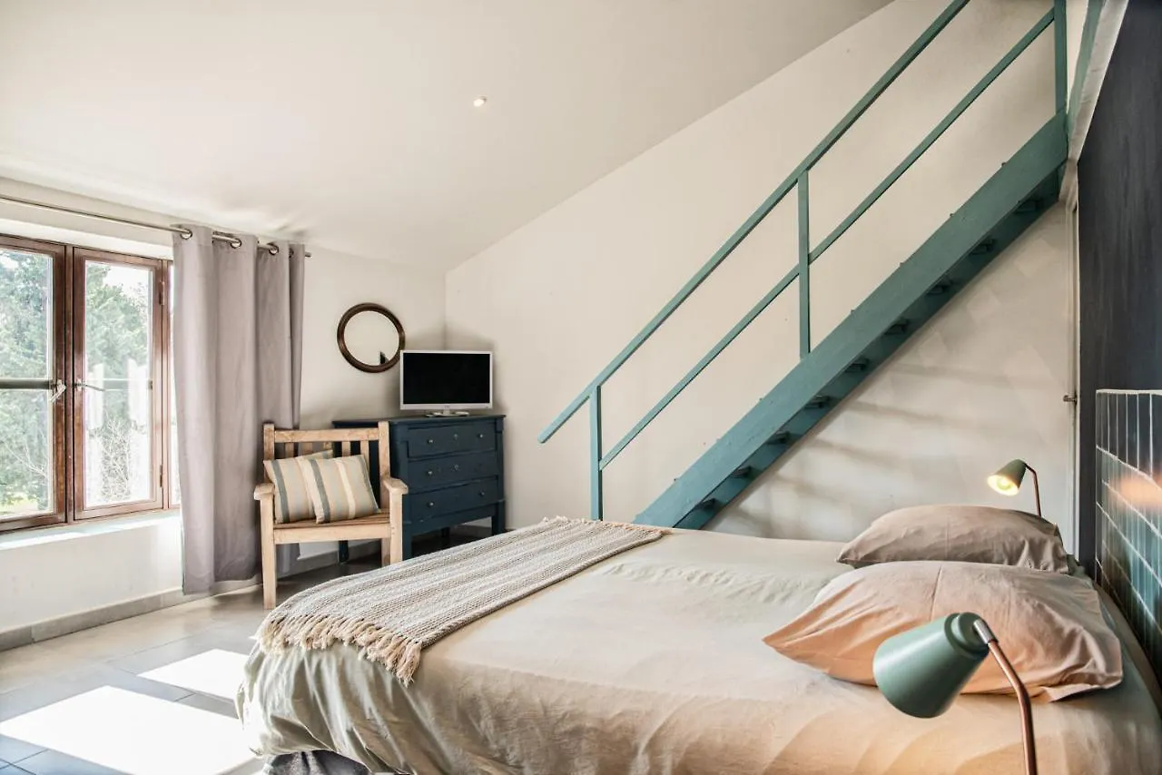 Bed and Breakfast Mas De Bouvet En Camargue Albaron Francia