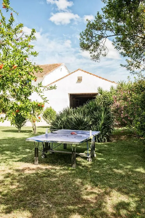 Bed and Breakfast Mas de Bouvet en Camargue à Albaron 0*,  France