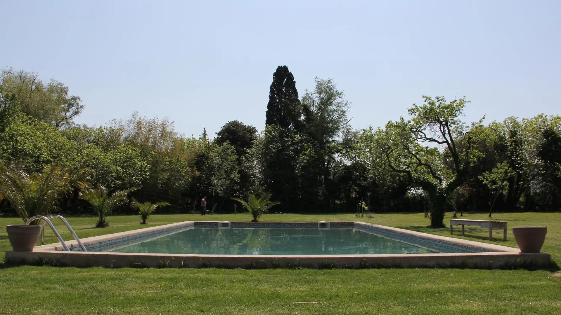Bed and Breakfast Mas de Bouvet en Camargue à Albaron 0*,  France