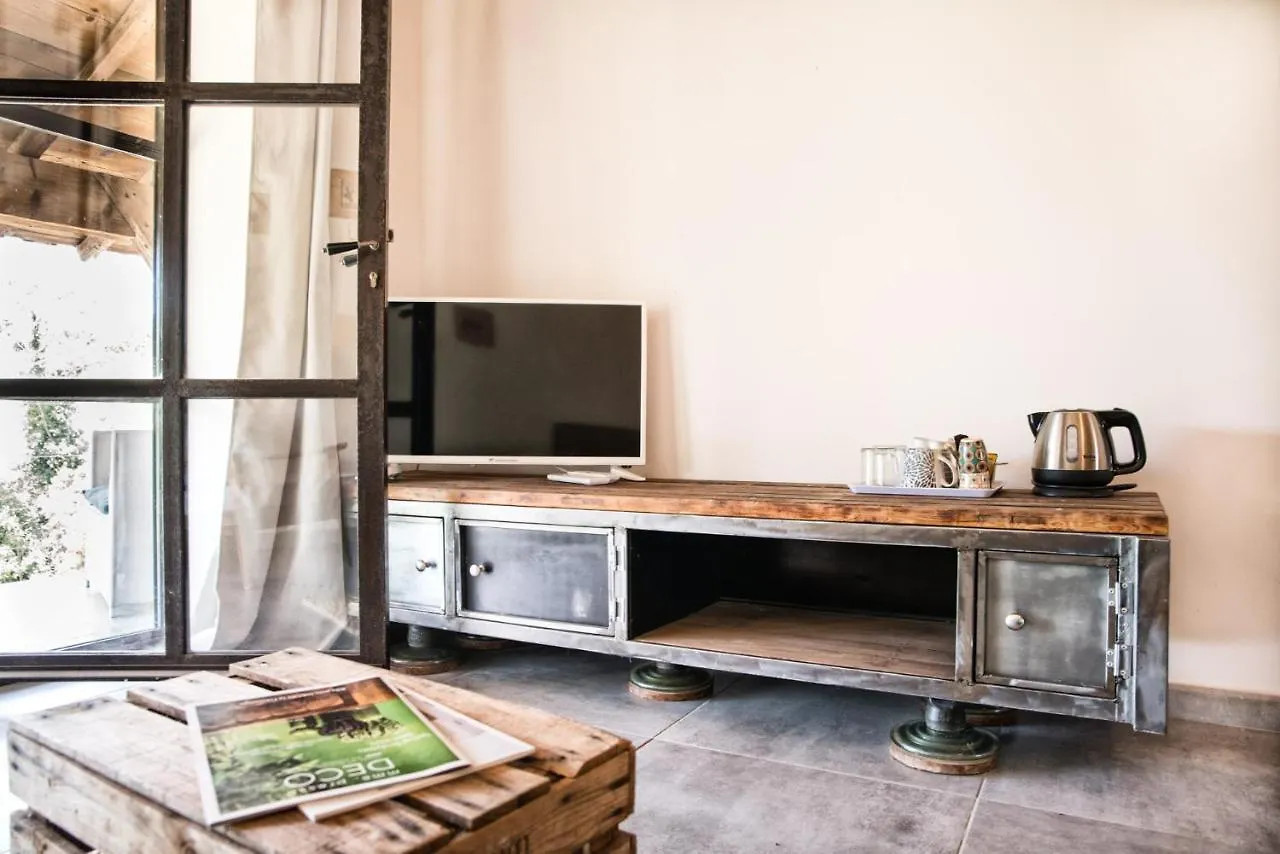 Mas De Bouvet En Camargue Bed & Breakfast Albaron